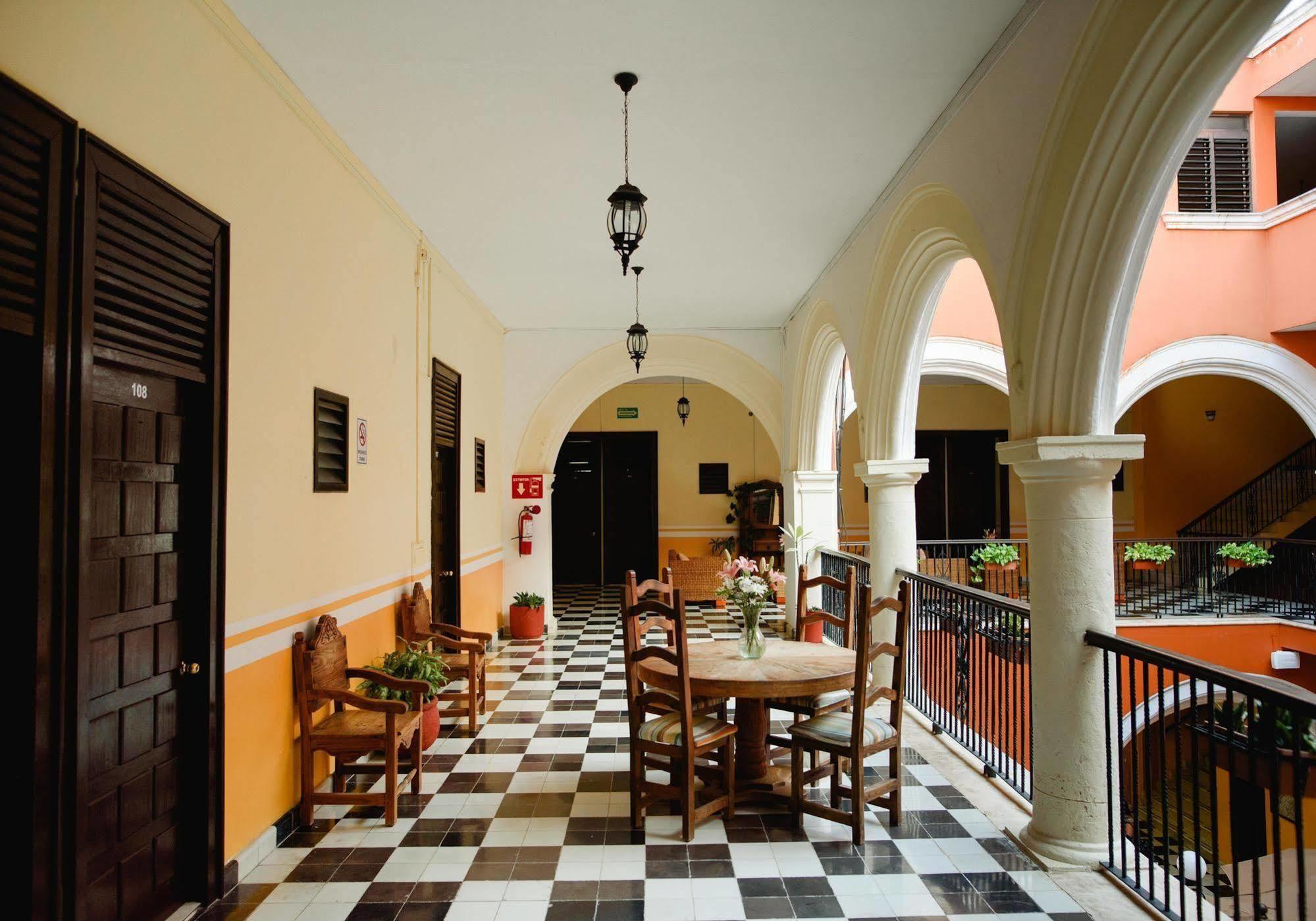 Mision Campeche Hotel Exterior foto